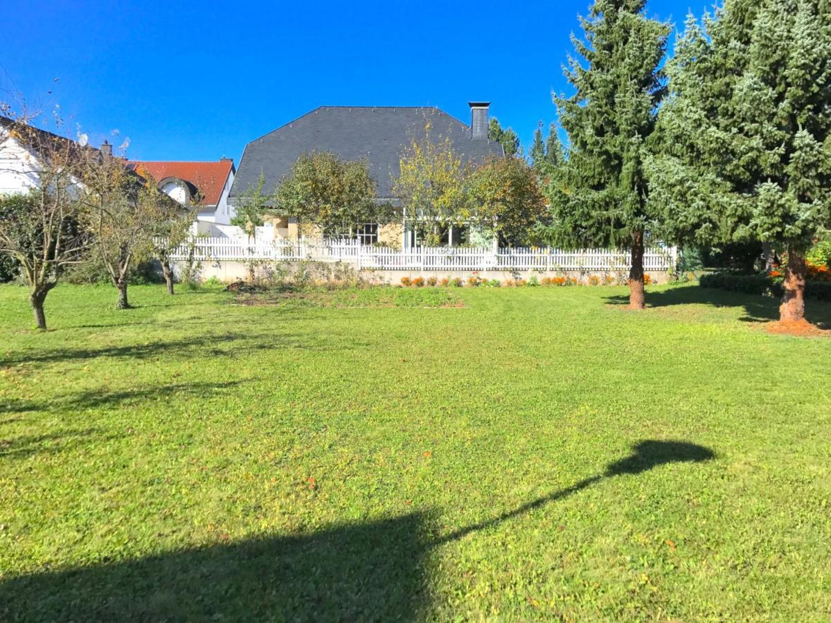 Kriftel Villa Orchard Frankfurt المظهر الخارجي الصورة